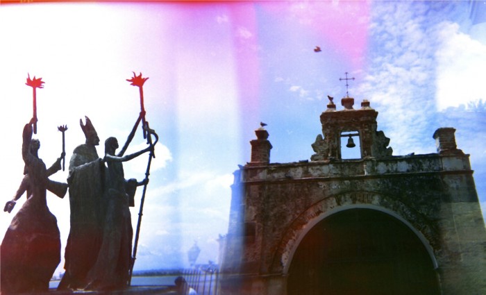 http://eliacin.com/2010/12/la-rogativa-capilla-del-cristo/